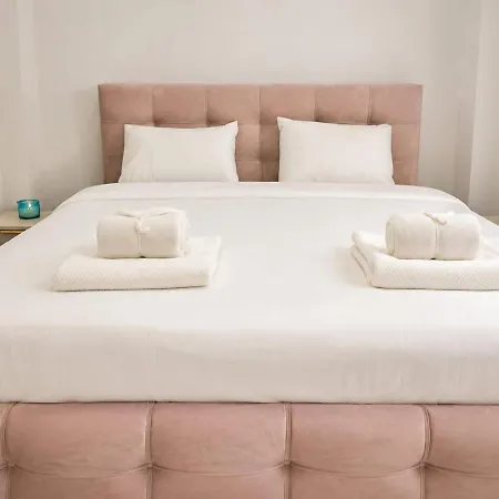Ultracentral 1 Bedroom With Parliament View * Boekarest